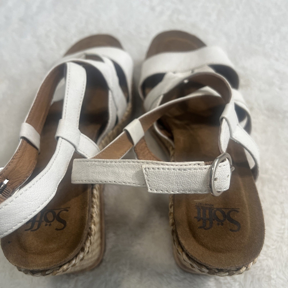 NWT Sofft Women's Devyn Sz 9.5 Wedge Sandals White Leather Open Toe Ankle Strap - Picture 11 of 16